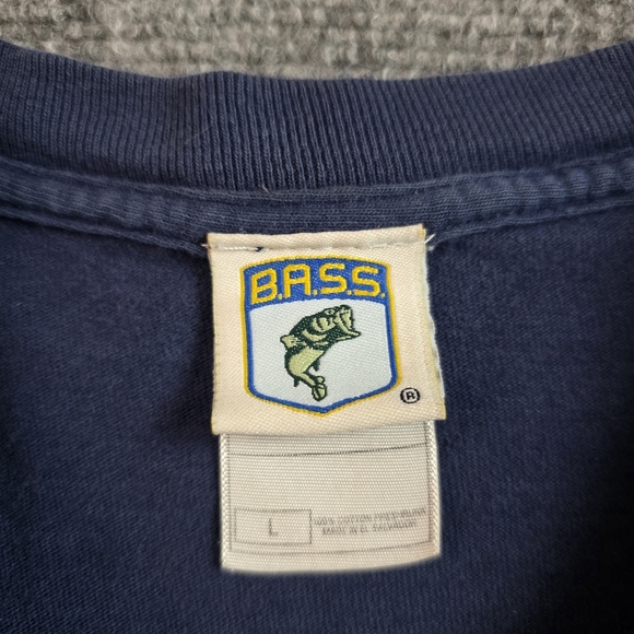 Vintage BASS "Bass to the Bone" Fish Skeleton Tee Shirt, Y2K L - Picture 8 of 8